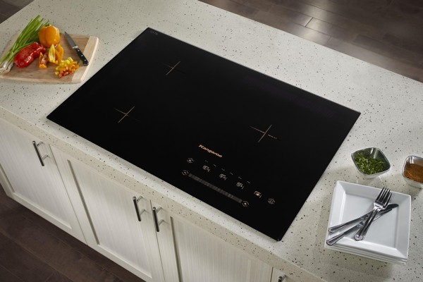 Bếp từ ba vùng nấu lắp âm Kangaroo KG836i 